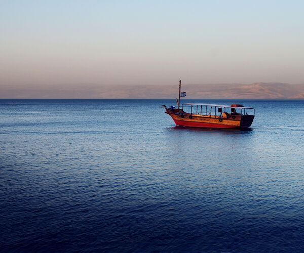 Shutterstock 25008913 båt min pix