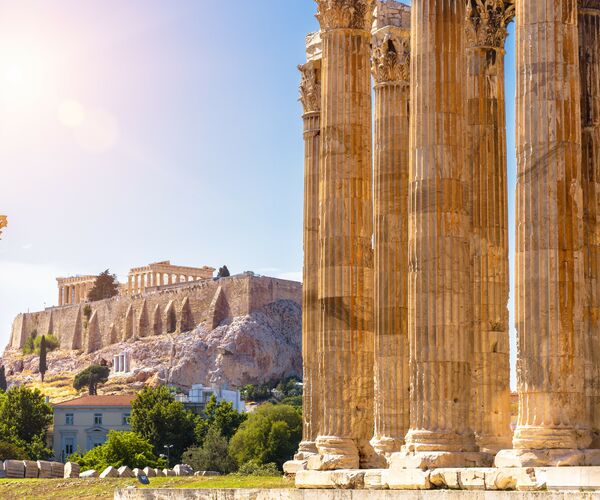 Akropolis 1 croppet